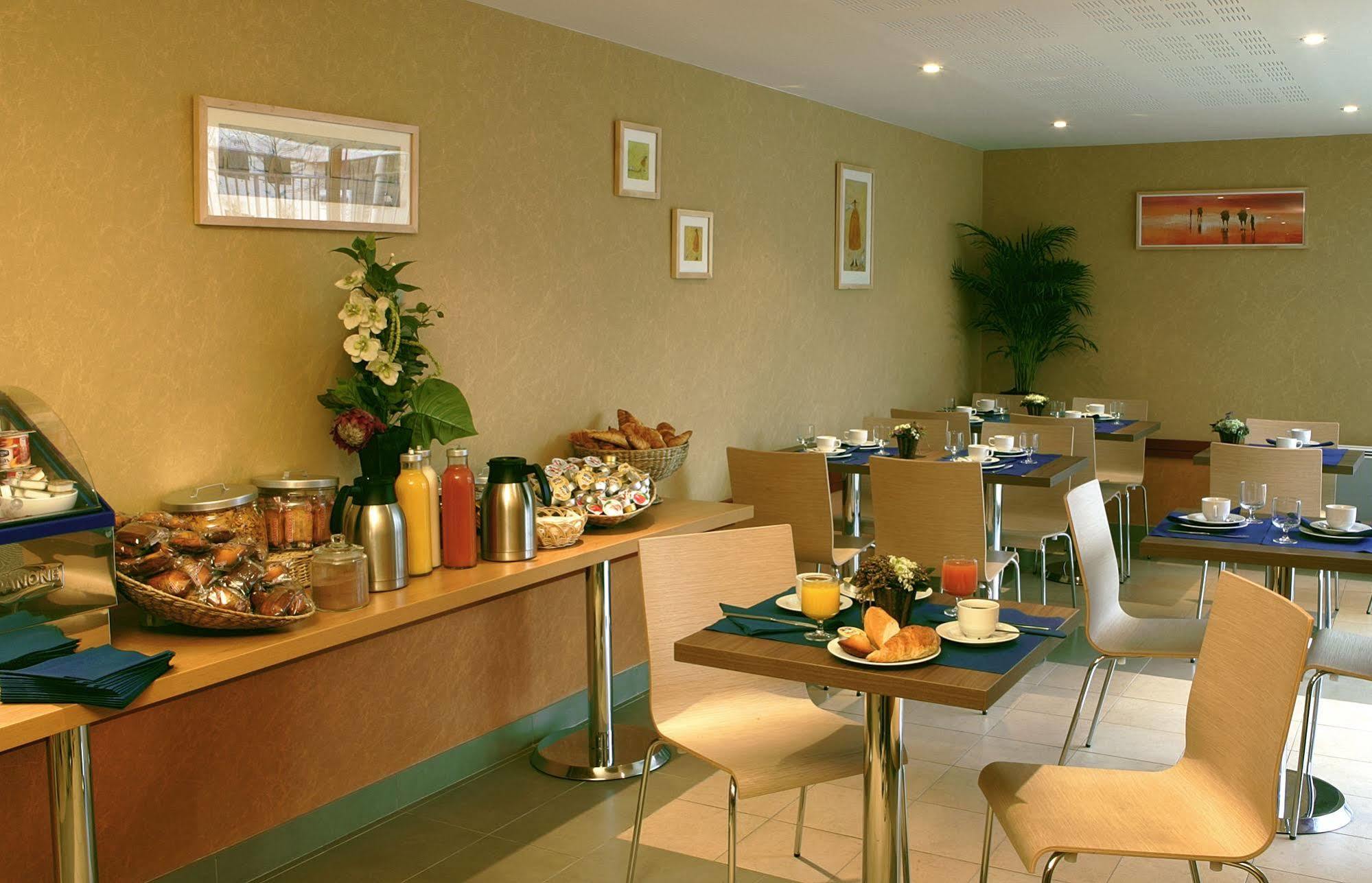 Aparthotel Adagio Access Paris Saint-Denis Pleyel מראה חיצוני תמונה